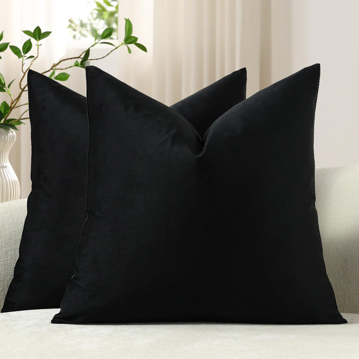 DEZENE Throw Pillow Covers 20x20 Chocolate Brown: Pack of 2 Cozy Soft Velvet Square Modern Luxury Decorative Throw Pillow Cases for Sofa Couch Living Room Bed Home Decor