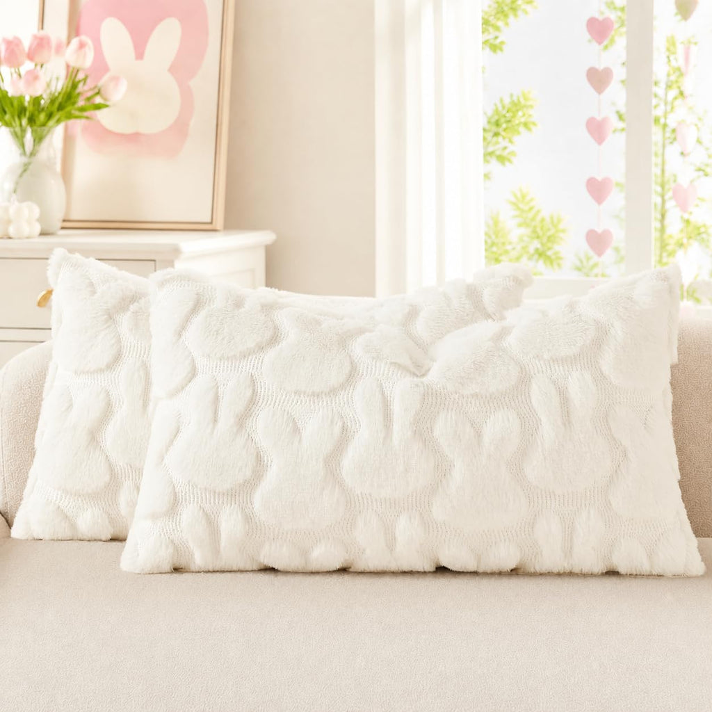 decorUhome Faux Fur Plush Soft Beige Throw Pillow Covers 18x18 Set of 2