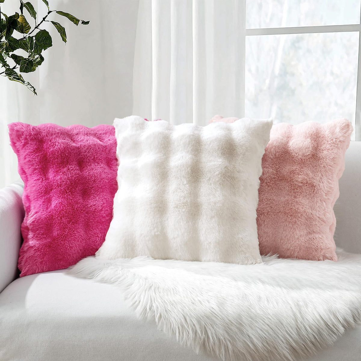 MIULEE Pack of 2 Faux Fur Fluffy Pillow Covers 18x18 Inch, White