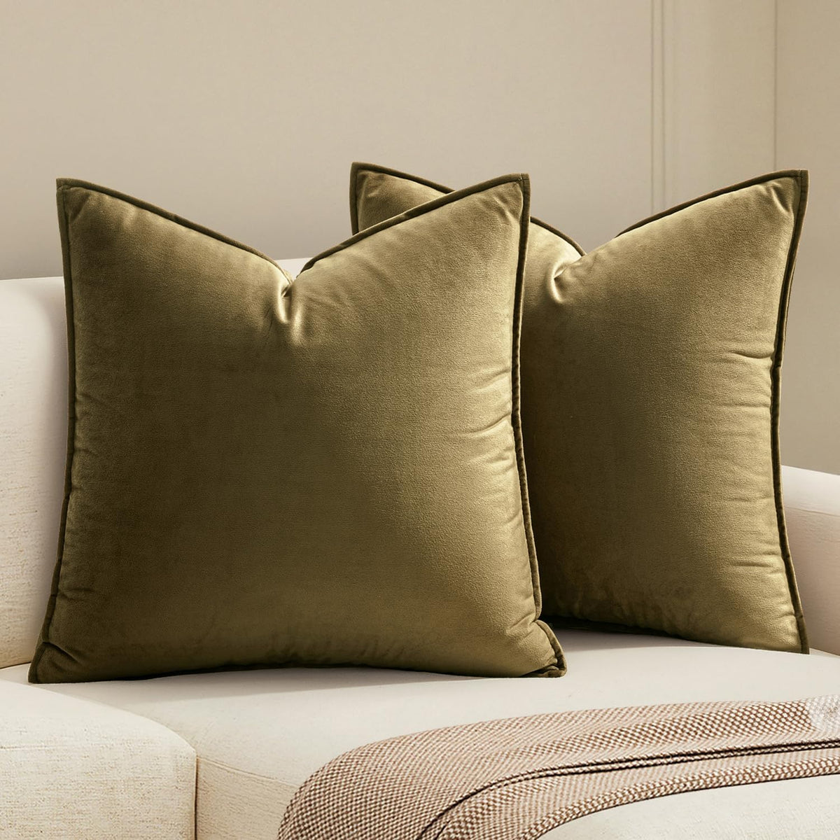 MIULEE Decorative Brown Velvet Throw Pillow Covers for Couch 22x22 Inch