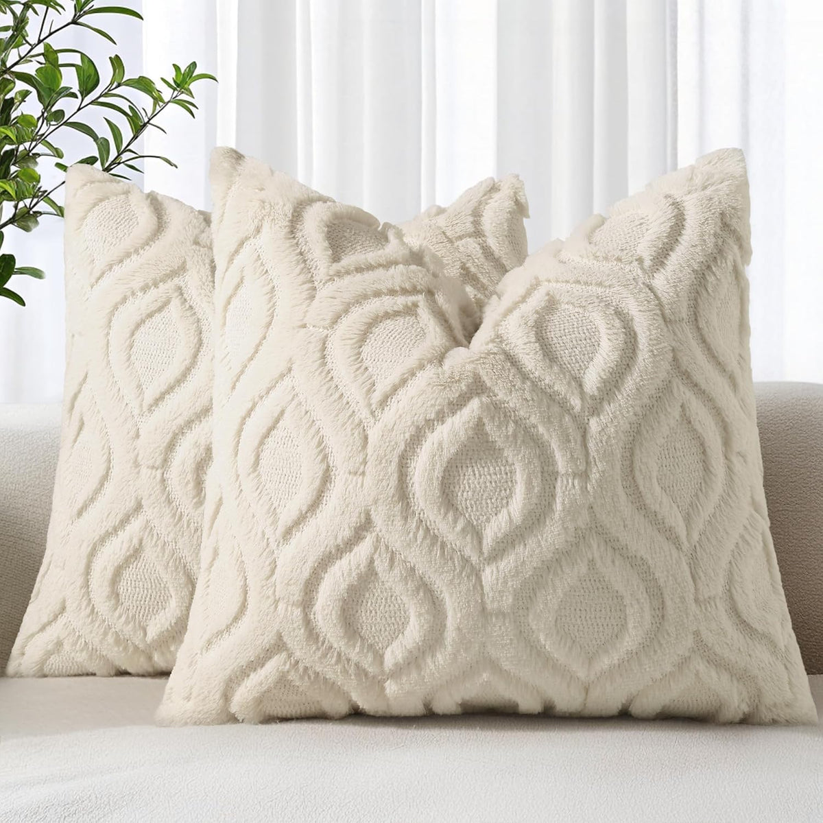 decorUhome Faux Fur Plush Soft Beige Throw Pillow Covers 18x18 Set of 2