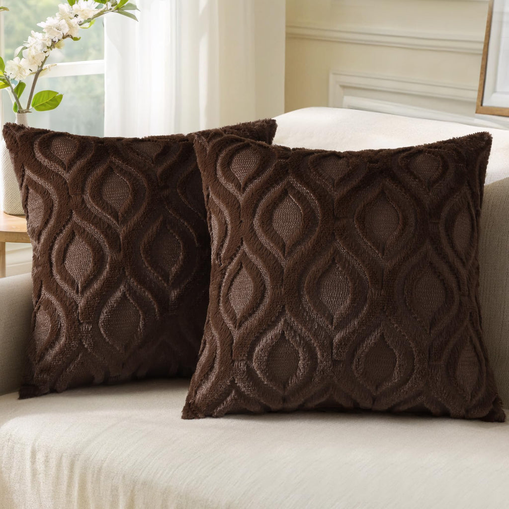 decorUhome Faux Fur Plush Soft Beige Throw Pillow Covers 18x18 Set of 2