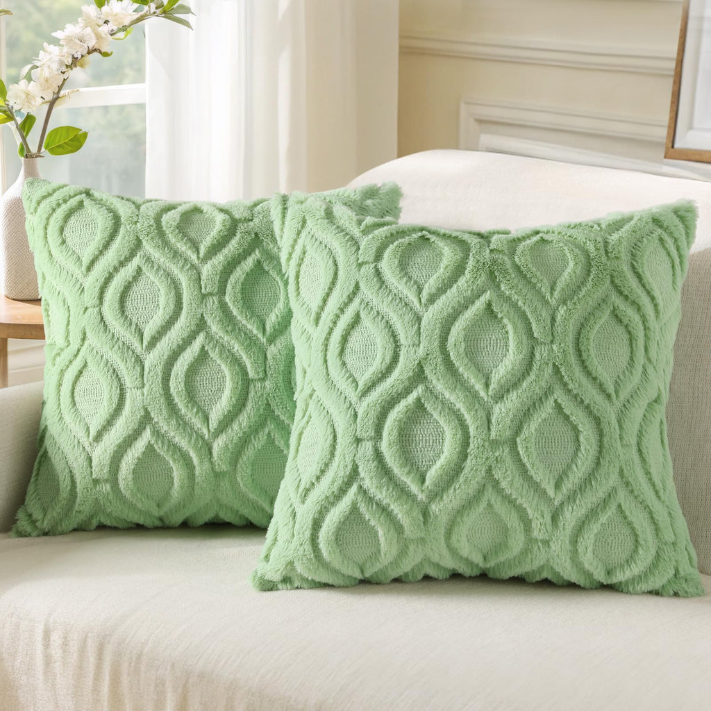 decorUhome Faux Fur Plush Soft Beige Throw Pillow Covers 18x18 Set of 2