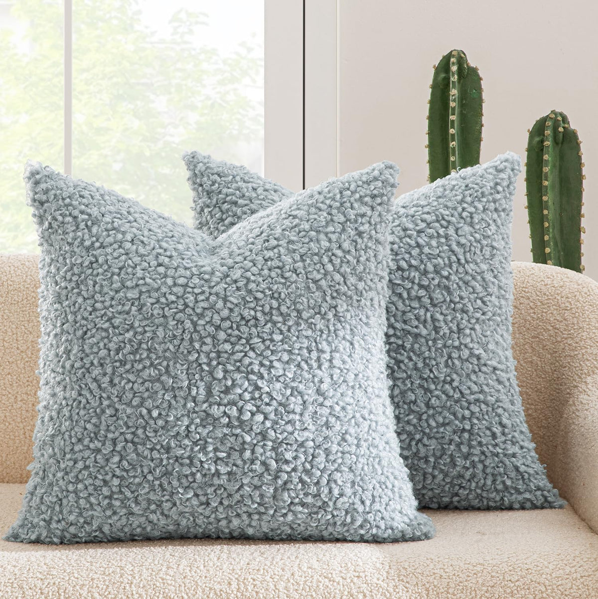 MIULEE Decorative Faux Fur Pillow Covers Sherpa 18x18 Chocolate