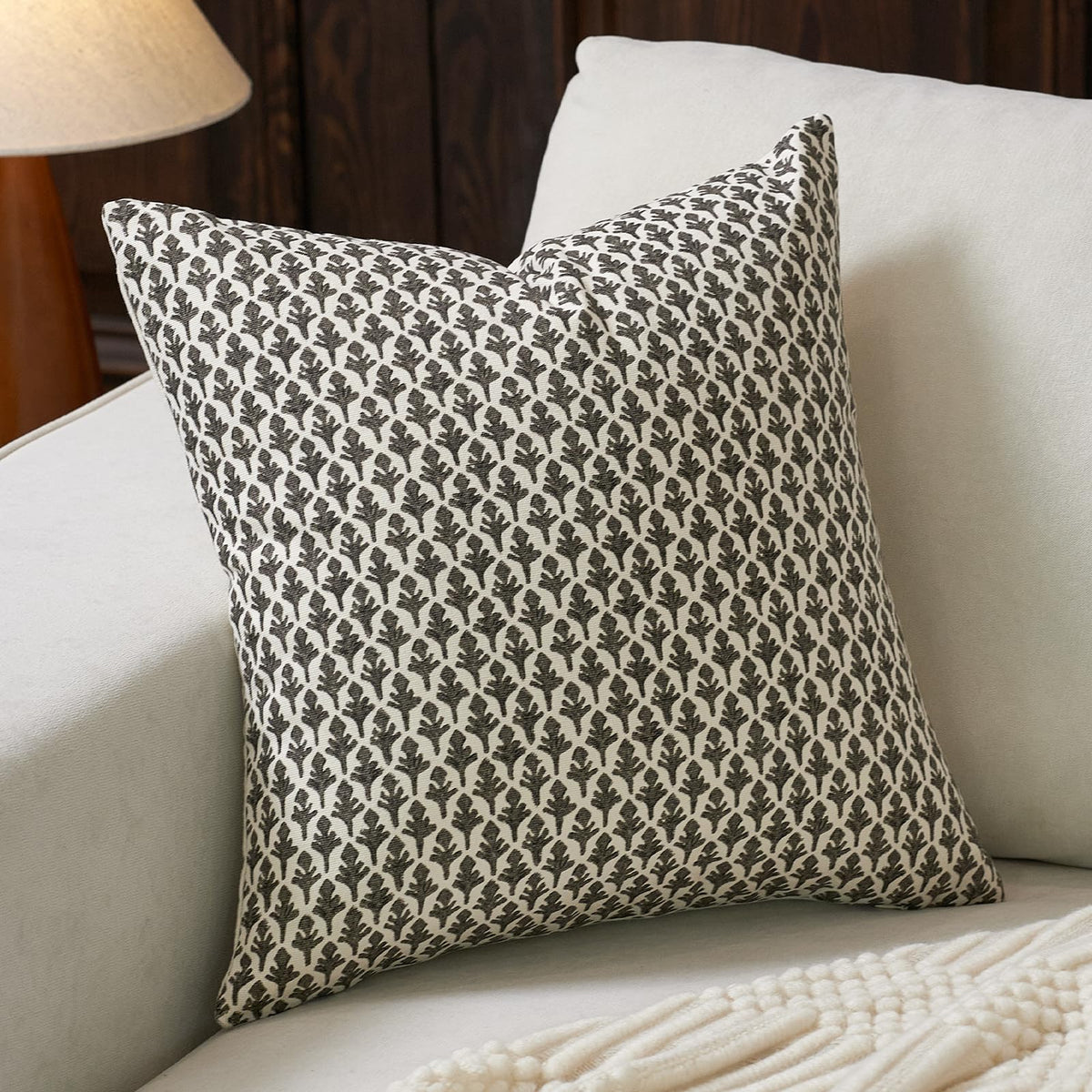 FIOUOVO Floral Pillow Covers 18x18 Pillow Cover Block Print Couch Pillows for Living Room Decorative Neutral Accent Throw Pillow Covers, 1PC, Light Taupe