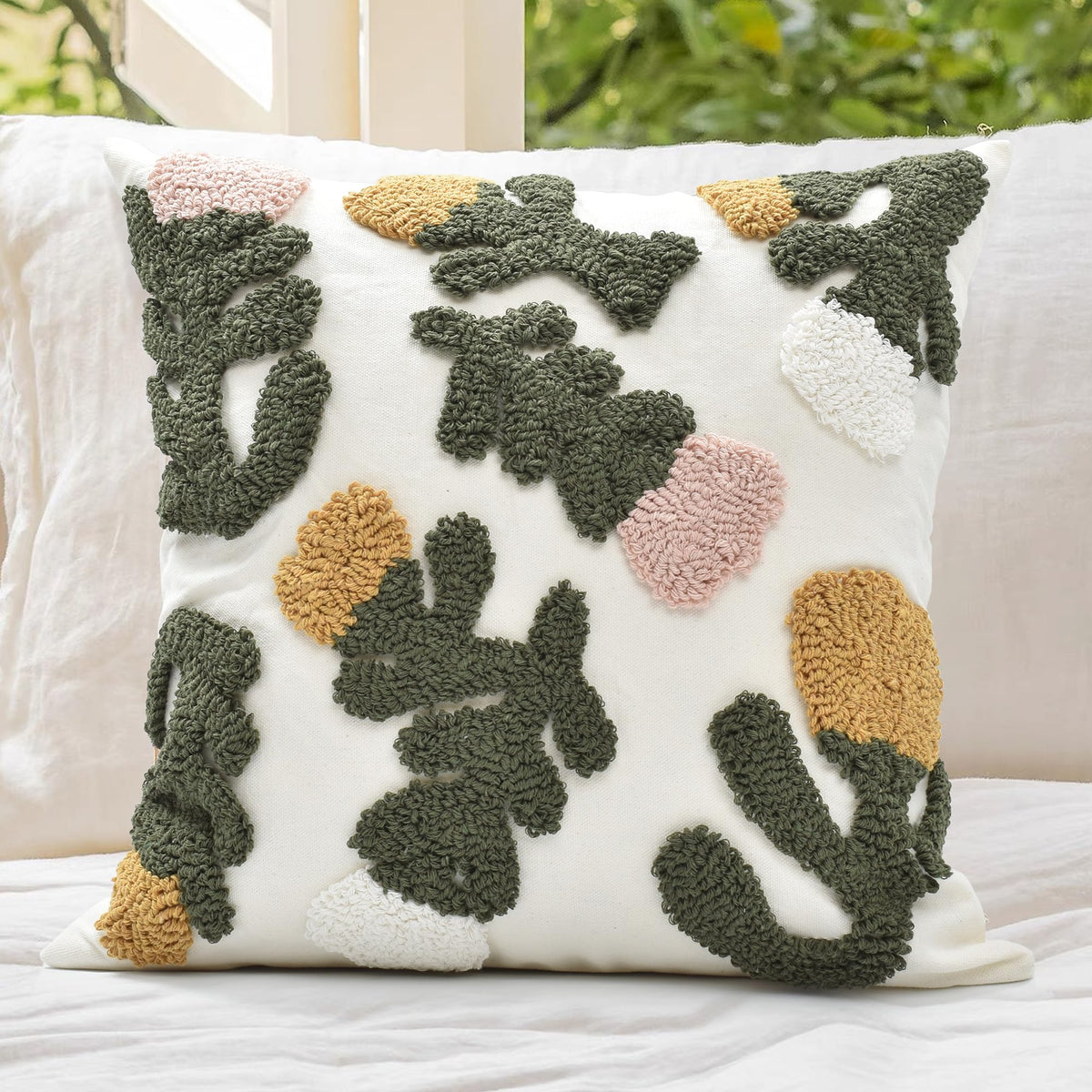 Boho Pillow Covers 18X18 Inch Boho Tufted Throw Pillow Covers Decorative Tassels Cushion Cover Farmhouse Pillow Case for Couch Sofa Bed Living Room Bedroom, Green