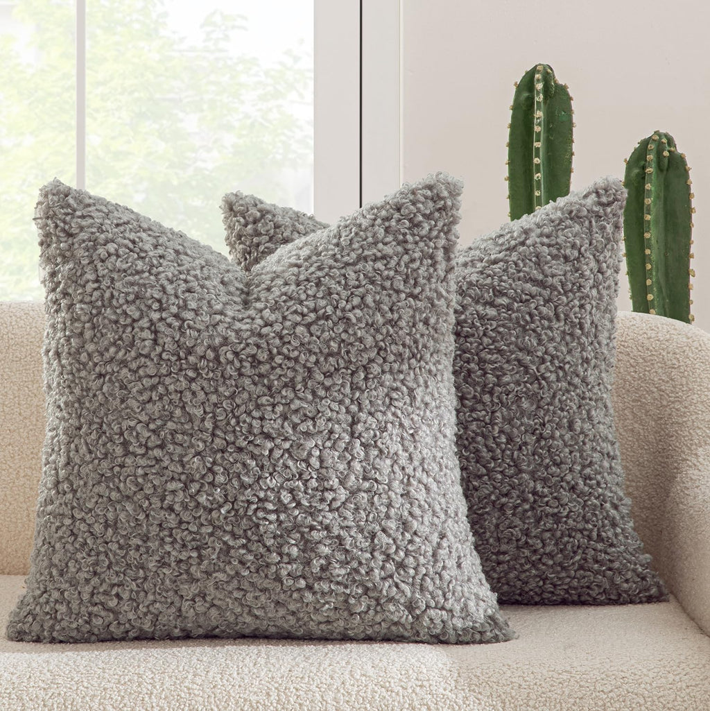 MIULEE Decorative Faux Fur Pillow Covers Sherpa 18x18 Chocolate
