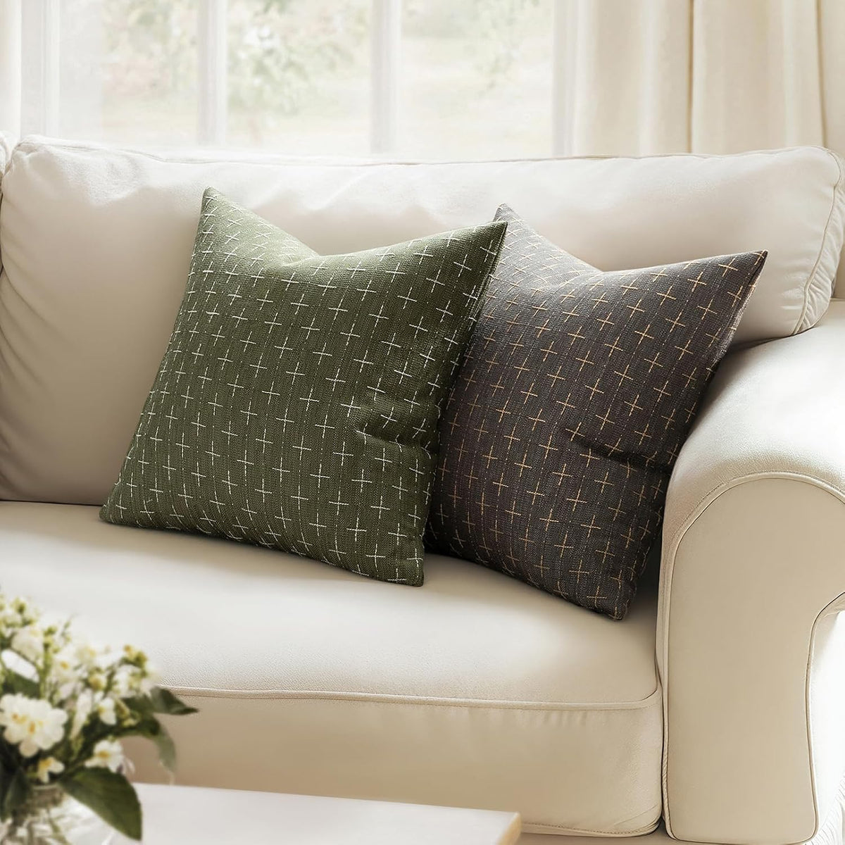 MIULEE Pack of 2 Decorative Vintage Burlap Linen Spring Throw Pillow Covers Modern Farmhouse Pillowcase Rustic Woven Textured Cushion Cover for Sofa Couch Bed 18x18 Inch Olive Green