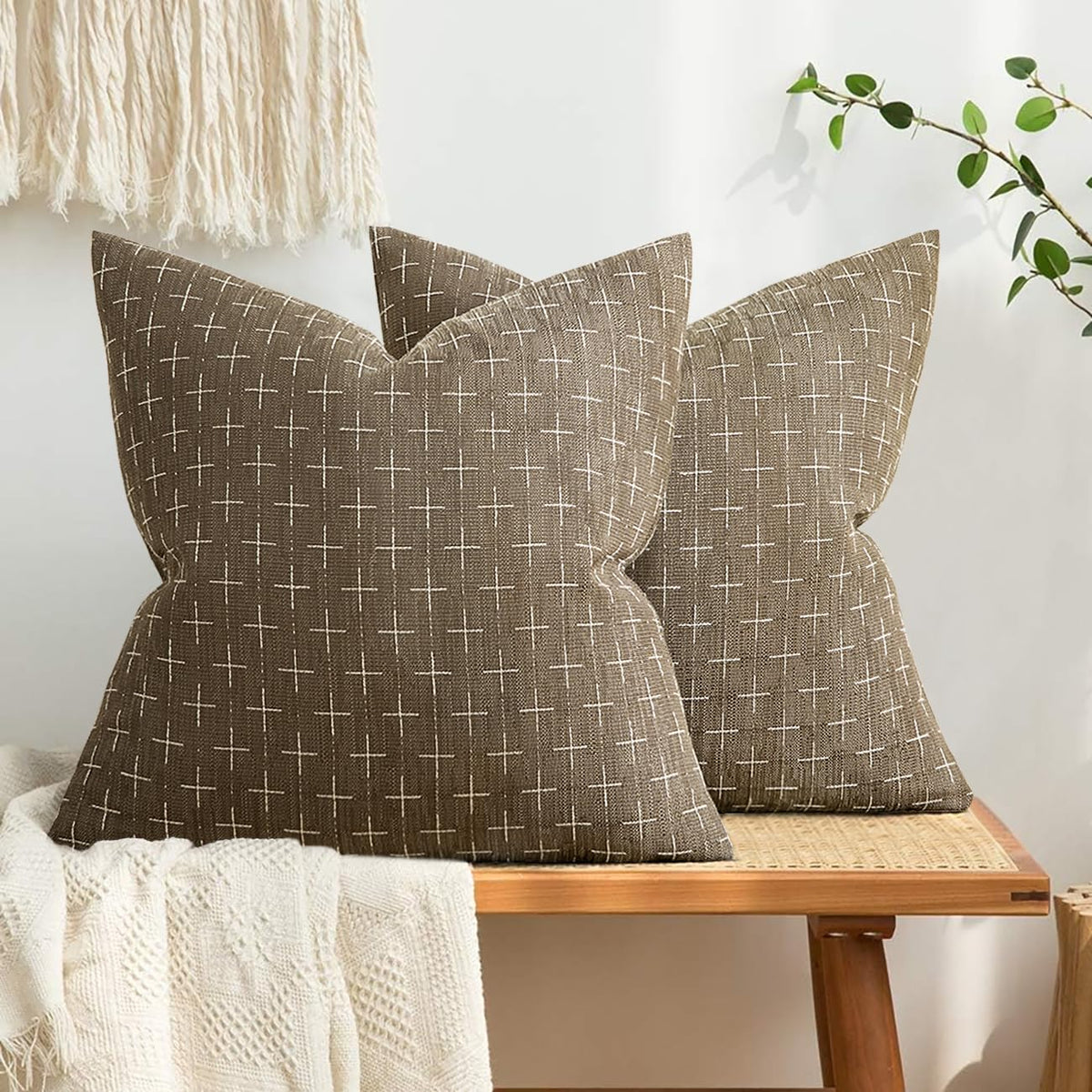 MIULEE Pack of 2 Decorative Vintage Burlap Linen Spring Throw Pillow Covers Modern Farmhouse Pillowcase Rustic Woven Textured Cushion Cover for Sofa Couch Bed 18x18 Inch Olive Green
