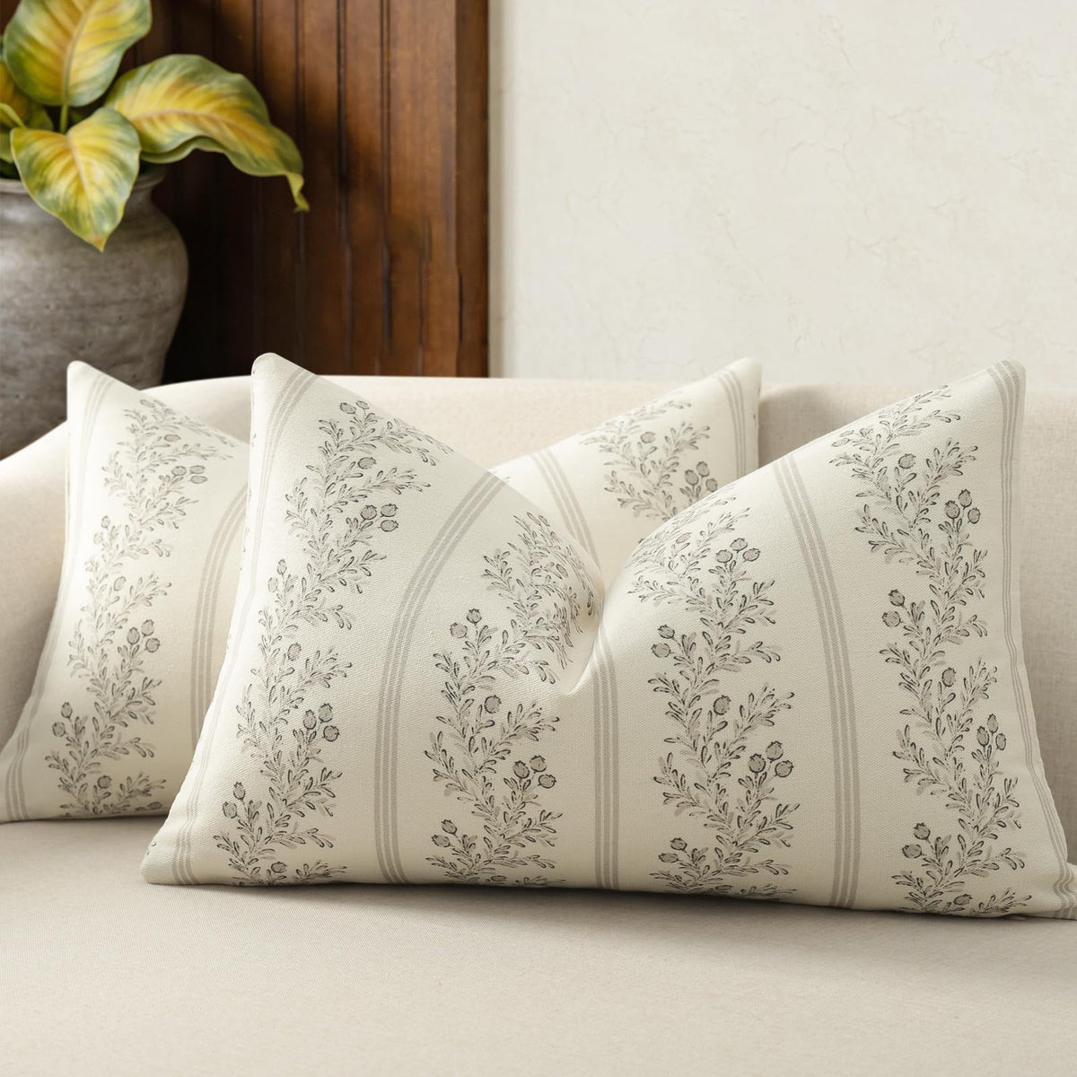 Vintage Throw Pillow Covers 18x18 Set of 2, Striped Floral Pillow Cover Botanical Patterned Decorative Cushion Covers Modern Farmhouse Home Decor for Sofa Couch Bed Living Room, Light Brown