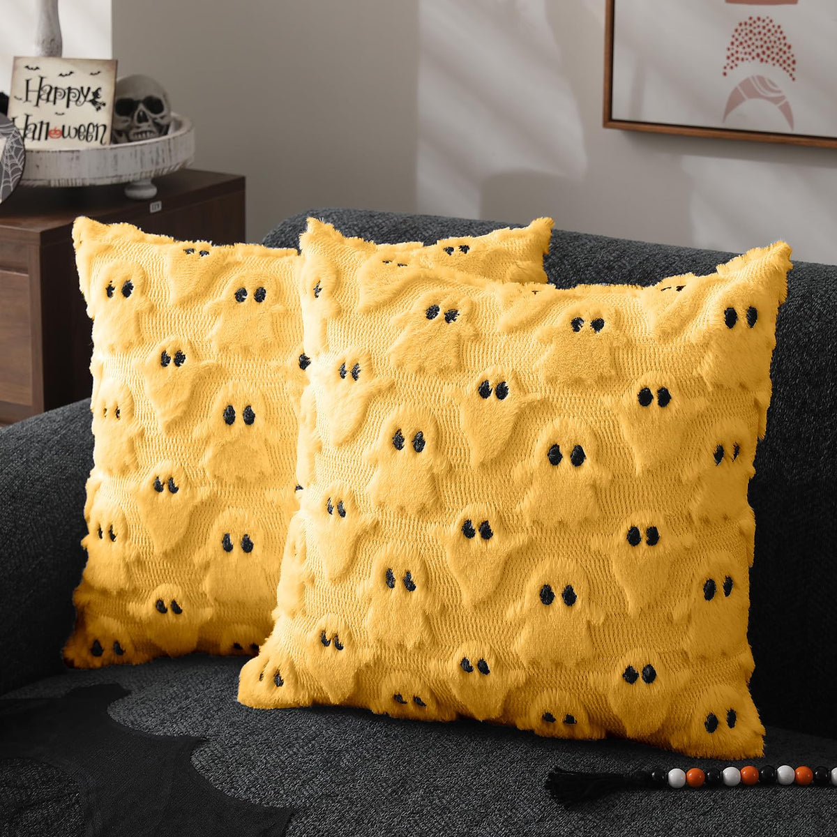 DFXSZ Halloween Pillow Covers 22x22 inch 2Pcs White Ghost Halloween Decor