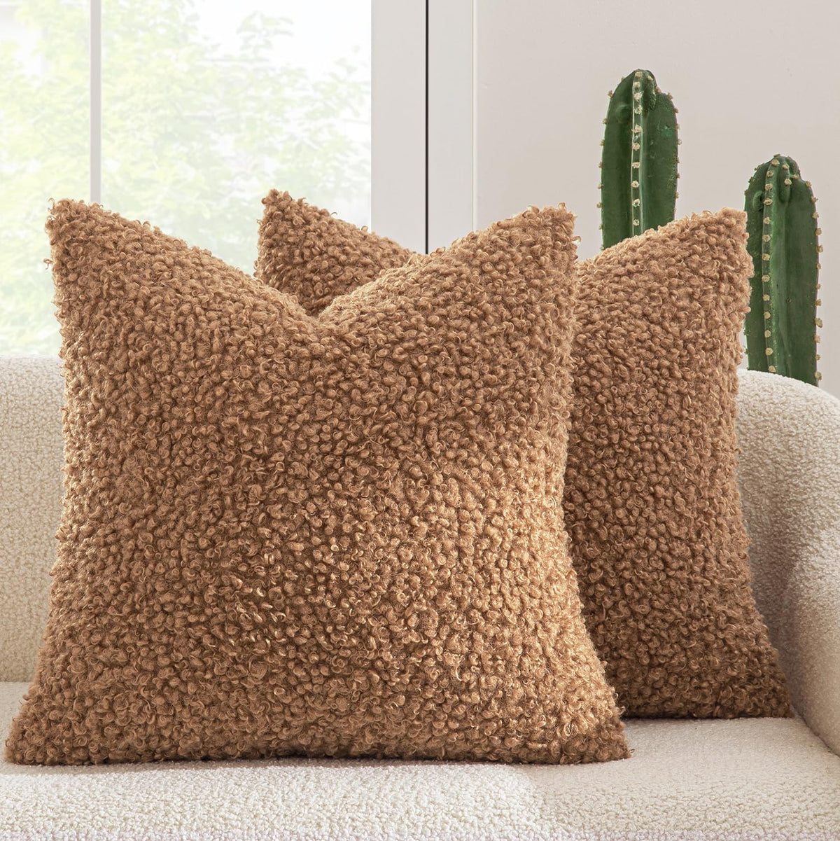 MIULEE Decorative Faux Fur Pillow Covers Sherpa 18x18 Chocolate
