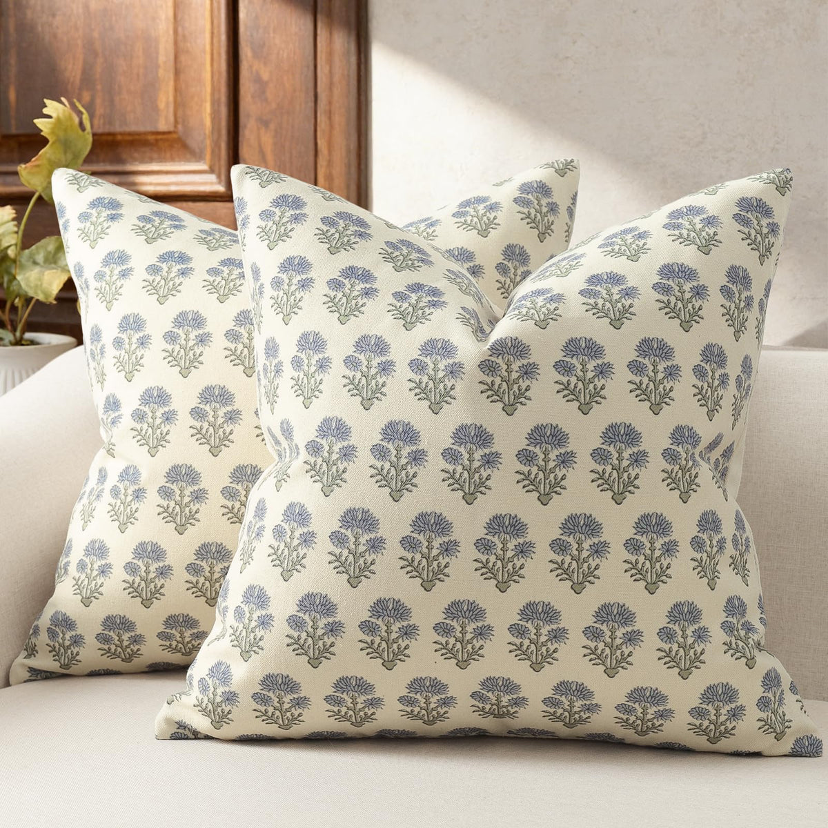 Farmhouse Floral Pillow Covers 18x18 Set of 2, Country Botanical Throw Pillow Cover for Sofa Couch Bed Living Room, Rustic Vintage Flower Cushion Covers Cottage Home Decor,Vintage Walnut