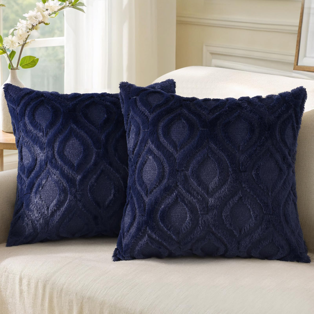 decorUhome Faux Fur Plush Soft Beige Throw Pillow Covers 18x18 Set of 2