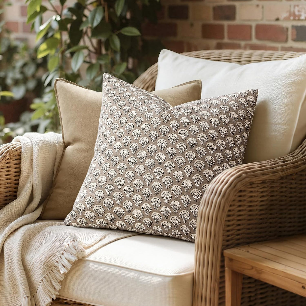 MIULEE Floral Print Decorative Pillow Covers 18x18, Light Taupe