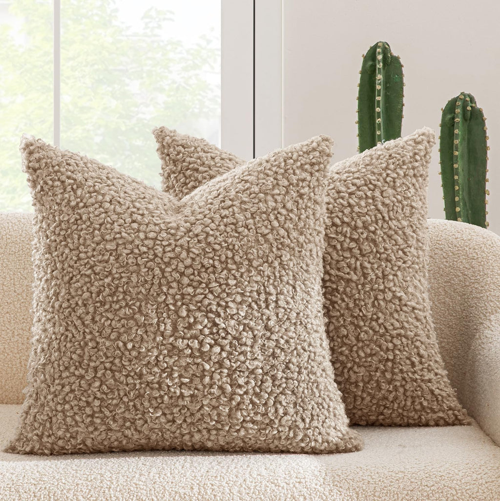 MIULEE Decorative Faux Fur Pillow Covers Sherpa 18x18 Chocolate