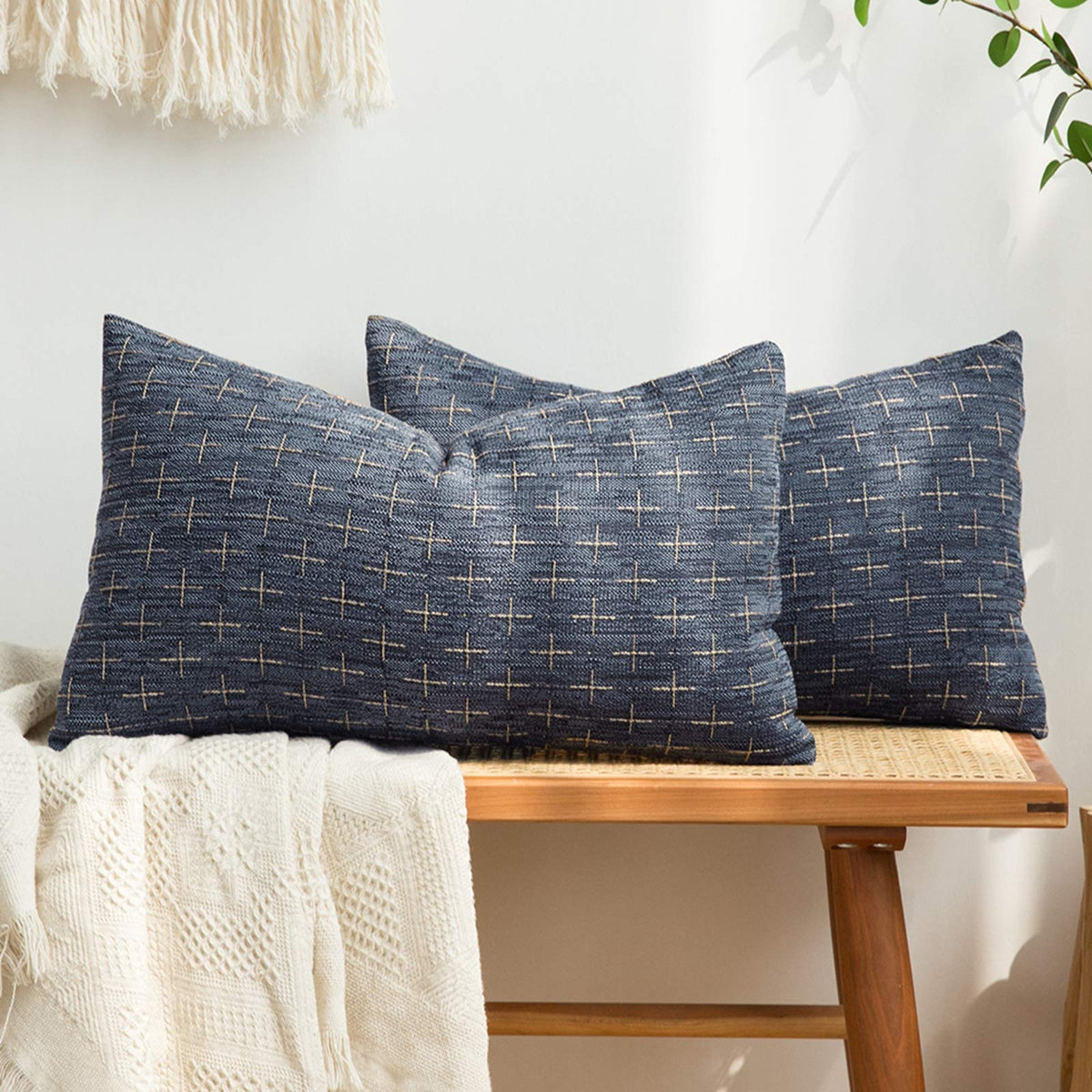 MIULEE Pack of 2 Decorative Vintage Burlap Linen Spring Throw Pillow Covers Modern Farmhouse Pillowcase Rustic Woven Textured Cushion Cover for Sofa Couch Bed 18x18 Inch Olive Green