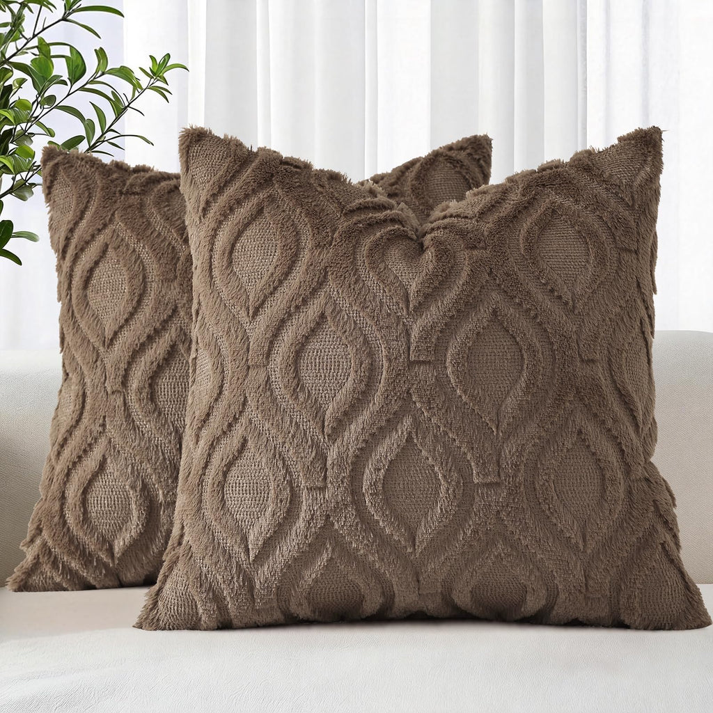 decorUhome Faux Fur Plush Soft Beige Throw Pillow Covers 18x18 Set of 2
