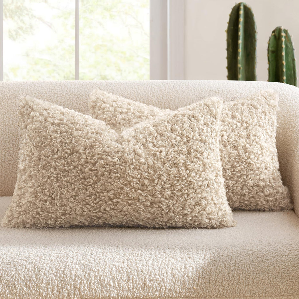 MIULEE Decorative Faux Fur Pillow Covers Sherpa 18x18 Chocolate