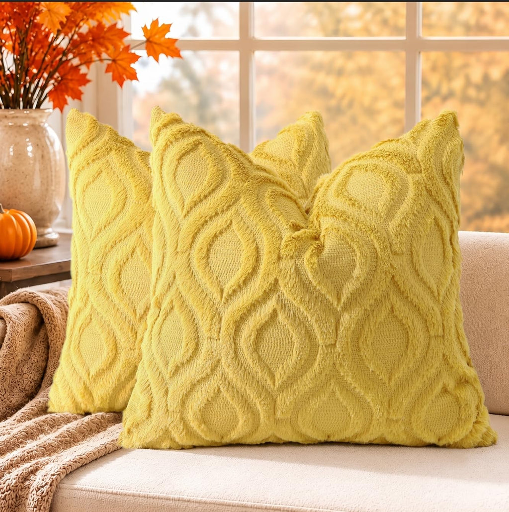 decorUhome Faux Fur Plush Soft Beige Throw Pillow Covers 18x18 Set of 2