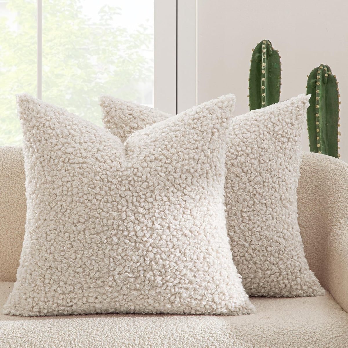 MIULEE Decorative Faux Fur Pillow Covers Sherpa 18x18 Chocolate