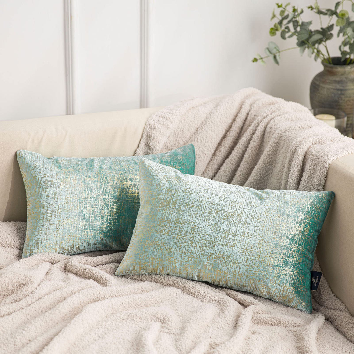 Phantoscope Pack of 2 Sparkling Velvet Geometric-pattern Throw Decorative Pillow Cover Soft Gold Glitter Square Cushion Cover Pillowcase for Couch Bed and Chair, Dark Brown, 18 x 18 inches, 45 x 45 cm