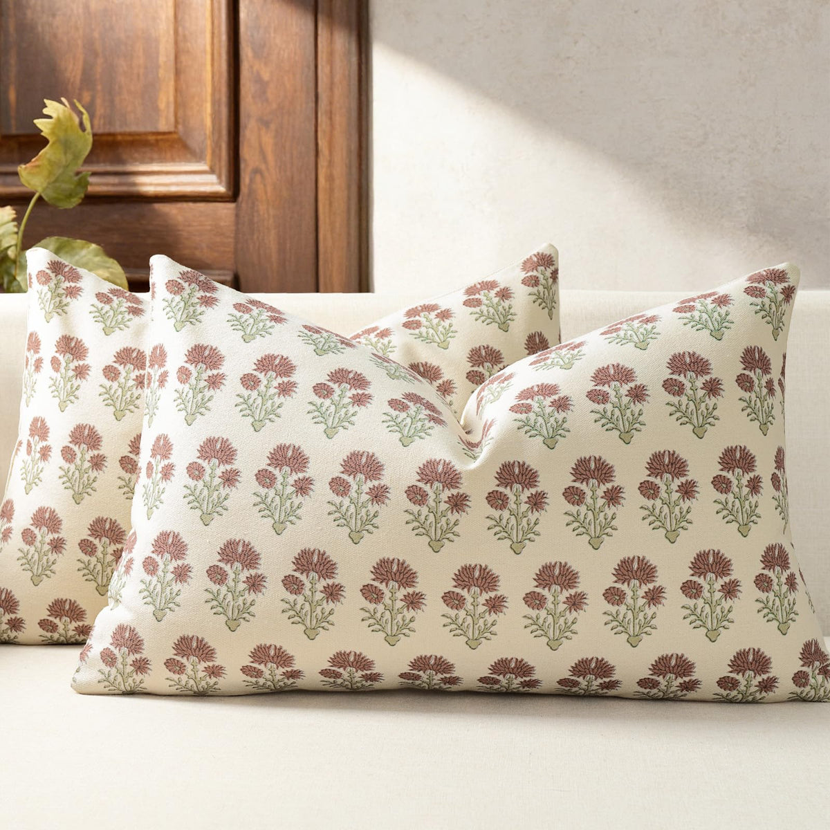 Farmhouse Floral Pillow Covers 18x18 Set of 2, Country Botanical Throw Pillow Cover for Sofa Couch Bed Living Room, Rustic Vintage Flower Cushion Covers Cottage Home Decor,Vintage Walnut