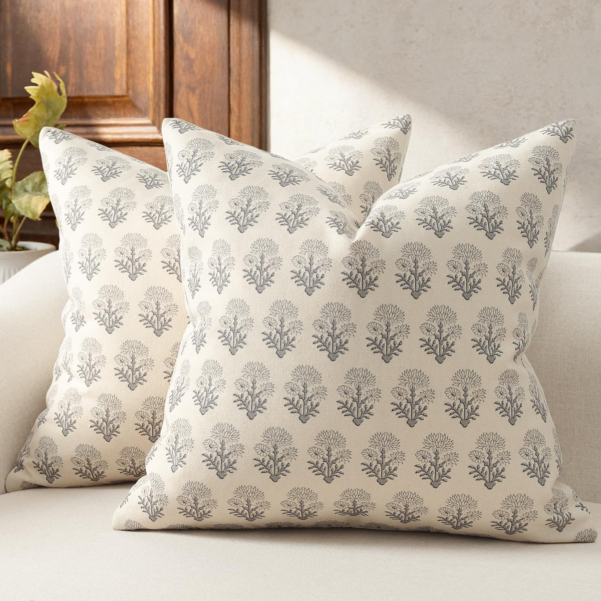 Farmhouse Floral Pillow Covers 18x18 Set of 2, Country Botanical Throw Pillow Cover for Sofa Couch Bed Living Room, Rustic Vintage Flower Cushion Covers Cottage Home Decor,Vintage Walnut