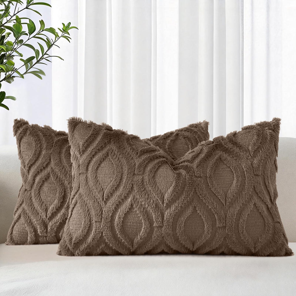 decorUhome Faux Fur Plush Soft Beige Throw Pillow Covers 18x18 Set of 2