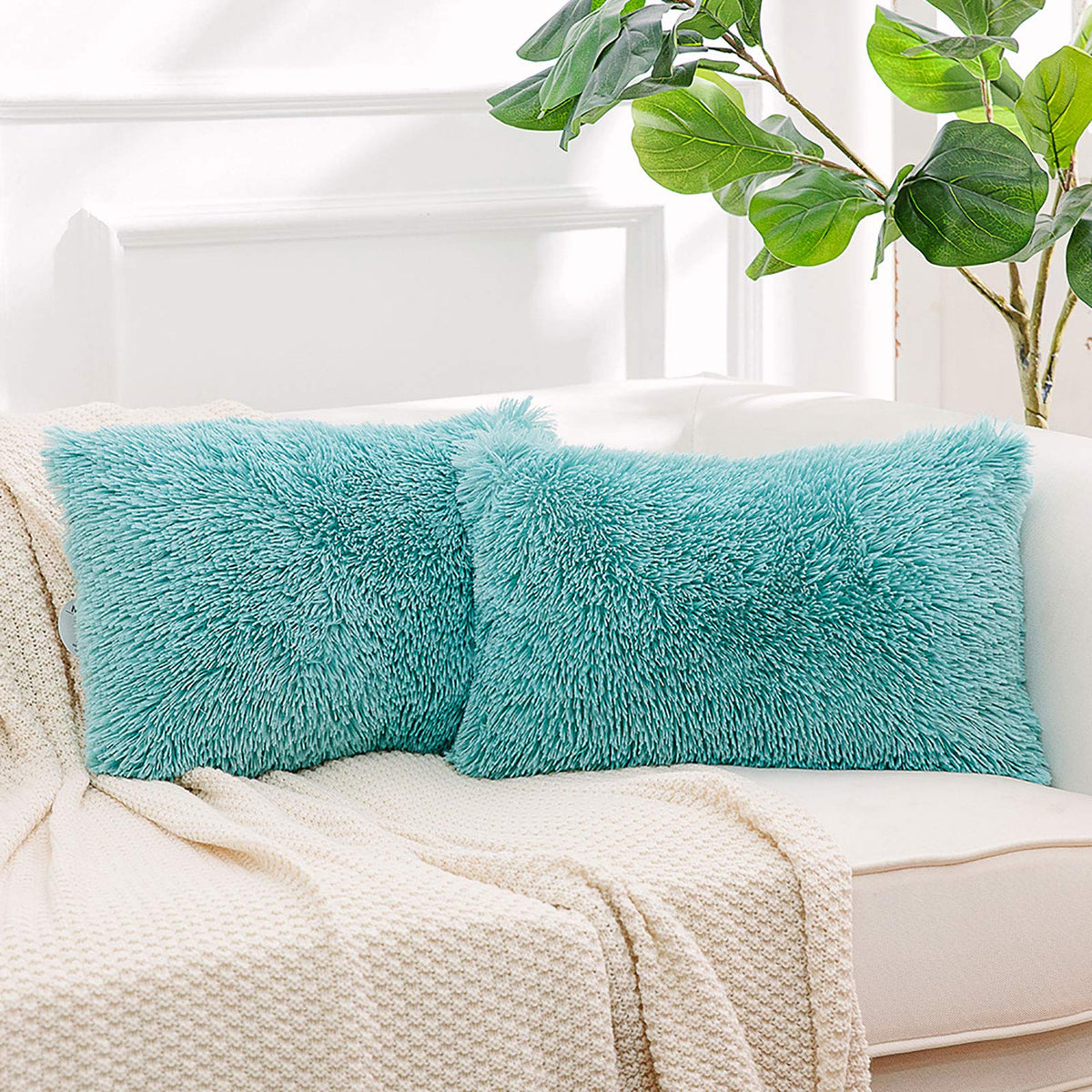 NordECO HOME Luxury Soft Faux Fur Fleece Cushion Cover Pillowcase Spring Decorative Throw Pillows Covers, No Pillow Insert, 18" x 18" Inch, White, 2 Pack