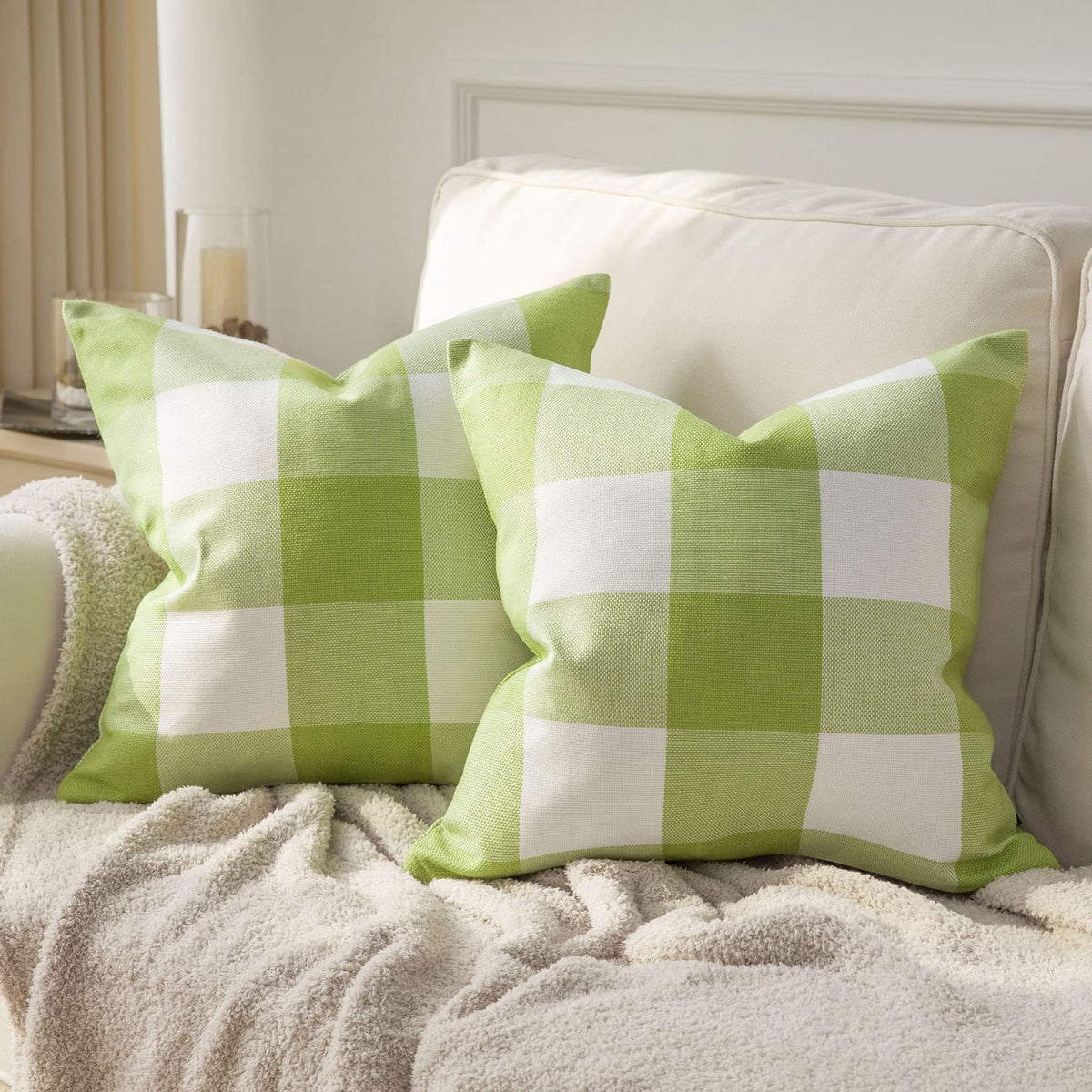 Phantoscope Pack of 2 Gingham Buffalo Check Plaid Throw Decorative Pillow Cover Outdoor Indoor Throw Pillows Farmhouse Square Pillow Cases for Home Decor Off White,18 x 18 Inches