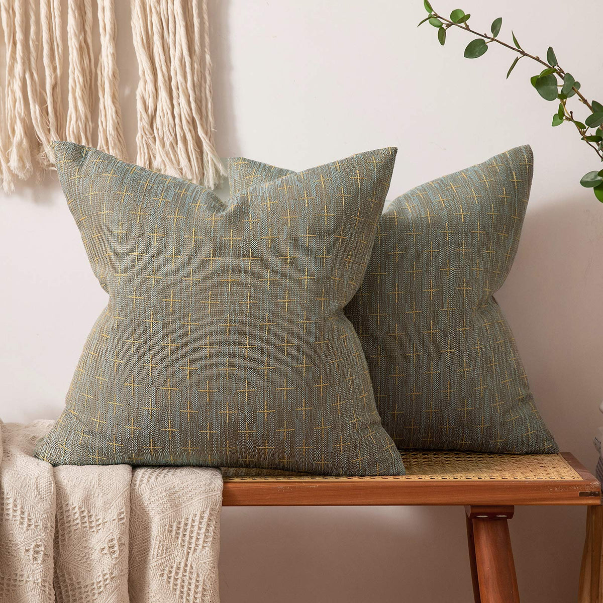 MIULEE Pack of 2 Decorative Vintage Burlap Linen Spring Throw Pillow Covers Modern Farmhouse Pillowcase Rustic Woven Textured Cushion Cover for Sofa Couch Bed 18x18 Inch Olive Green