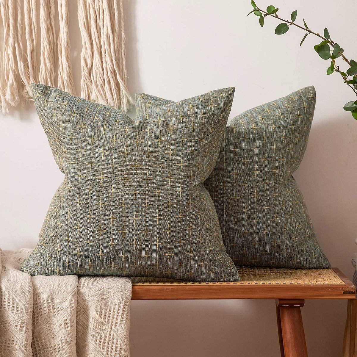 MIULEE Pack of 2 Decorative Vintage Burlap Linen Spring Throw Pillow Covers Modern Farmhouse Pillowcase Rustic Woven Textured Cushion Cover for Sofa Couch Bed 18x18 Inch Olive Green