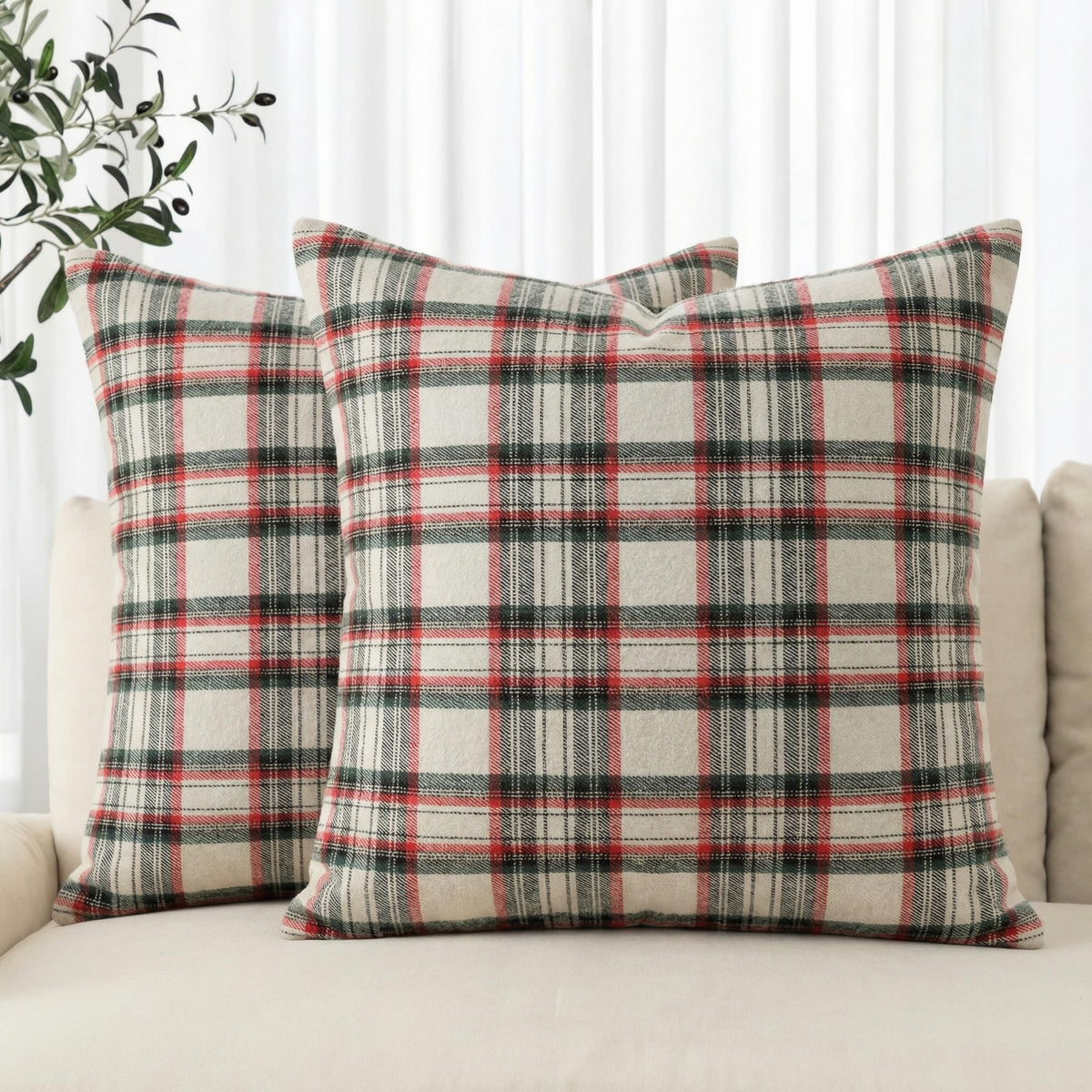 AVOIN colorlife Fall Caramel Brown Plaid Decorative Throw Pillow Covers, 18 x 18 Inch Holiday Scottish Tartan Cushion Case Farmhouse Decoration for Sofa Couch Set of 2